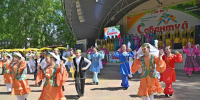 Тысячи жителей посетили Сибирский Сабантуй в Новосибирске - 1-LINE