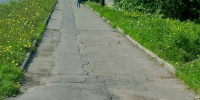 «Как же так?» В Петрозаводске все не могут отремонтировать ужасный тротуар - Gubdaily.Ru