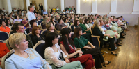 08.06.2026 | Виталий Королев в День социального работника объявил о начале поэтапного повышения оплаты труда в сфере социальной защиты - Главное управление по архивному делу