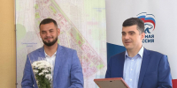 Владислав Гусев поздравил соцработников с профессиональным праздником - Единая Россия