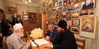 Губернатор Бочаров и митрополит Феодор посетили владыку Германа - Газета Городские вести
