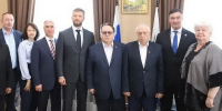 Мэр Иркутска обсудил с землячествами сотрудничество в сфере культуры, образования и туризма - ИА ИркСиб