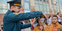 Летние риски обсудили с отдыхающими школьниками сотрудники #МЧС_Петербурга - МЧС России
