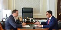Губернатор Омской области Виталий Хоценко провел рабочую встречу с депутатом Государственной Думы Игорем Антропенко. - Газета Правда севера