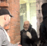 Нелегалы прыгали из окон, чтобы убежать от полиции на Правды: видео - Neva.Today