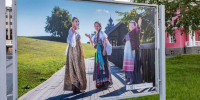 В центре Петрозаводска открылась фотовыставка «Вечный остров» к юбилею музея «Кижи» - StolicaOnego.Ru