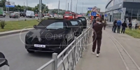 В Перми сгорел автосалон. Спасли десятки автомобилей - VikiPerm.Com
