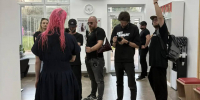 Визит блогера в парикмахерскую во Владимире кончился вызовом скорой и полиции - Zebra-TV.Ru