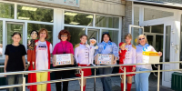 В Детскую поликлинику Искитима передали «Коробки храбрости» - Город Искитим