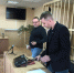 Валерий Михайловских с адвокатом после заседания - Ural56.Ru