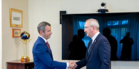 Владислав Шапша провел рабочую встречу с управляющим РОО «Калужский» Банка ВТБ Георгием Юрдановым - Телерадиокомпания Ника