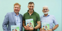 «Книгу для Тёмы» подарили детям в стационаре Искитимской ЦРБ - Минздрав