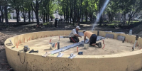 В Ставрополе приступили к облицовке фонтана в сквере возле  лицея №8. - Администрация Ставрополя