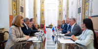 Законодательное Собрание Петербурга приняло делегацию Республики Алтай - Законодательное собрание