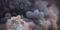 Емкость с топливом загорелась после атаки БПЛА на Ростовскую область - РТВ-Подмосковье