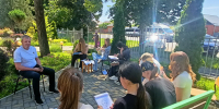 В столице Адыгеи состоялась творческо-патриотическая акция «Нарисуй Героя» - Советская Адыгея
