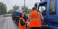 Свердловские автоинспекторы провели масштабный рейд «Переезд» - ГТРК Урал