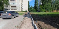 В Балакове ведётся ремонт тротуаров на улице Титова и на набережной Леонова - Балаковские вести