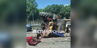 Перевёрнутый трактор у воронежского «Олимпика» спровоцировал 3-километровую пробку - ГТРК Воронеж