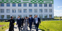 Михаил Ведерников: Ежегодно в школы Псковской области приходит всё больше молодых специалистов - Псковская правда