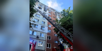Тульские пожарные спасли 12-летнего ребёнка из горящей квартиры на Демидовской - ГТРК