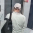 В Кирове пенсионер бил и пинал школьницу на детской площадке: видео - Город Киров