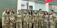 Наши девушки проходят проверку на прочность в Центре военно-спортивной подготовки и патриотического воспитания молодёжи «ВОИН». - Краснояружский район
