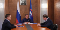 Дмитрий Медведев поддержал кандидатуру Заура Аскендерова на пост секретаря реготделения «Единой России» - Газета Молодежь Дагестана