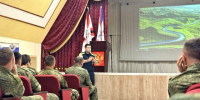 В подмосковном Красногорске состоялась встреча сотрудников Госавтоинспекции с личным составом инженерно-маскировочного полка - Городской округ Красногорск