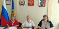 Заседание городской комиссии по делам несовершеннолетних и защите их прав. - Город Ровеньки