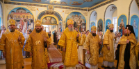 Архиереи Красноярской митрополии совершили всенощное бдение в канун Собора святых Красноярской митрополии - Епархия