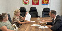 Глава района Камиль Назмиев вместе с коллегами провели приём граждан и встретились с жителями. - Тукаевский район