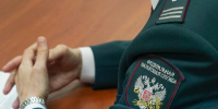 Мобильный офис налоговой службы помог жителям Хабаровского района решить вопросы по имущественным налогам - УФНС