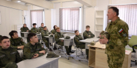 Ветеран боевых действий запускает проект для камчатской молодежи. Фото: kamgov.ru. Фотография 1 - ИА Камчатка