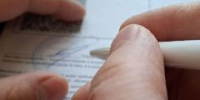 В Кузбассе соцработница обманом оформила на себя квартиру 101-летней участницы Великой Отечественной войны - ИА Город Новостей