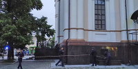 ДТП с автобусом, сбившим людей около храма Большой Златоуст в Екатеринбурге(2026)|Фото: Накануне.RU - Накануне.Ru