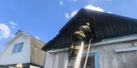 В Орле выгорел чердак жилого дома - Комсомольская Правда