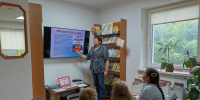Информационный час «Страна, что названа великой» в библиотеке п. Муромское - Зеленоградское объединение библиотек