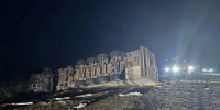 Под Астраханью легковушка столкнулась с грузовиком - Астрахань 24