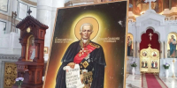 В Москве передана уникальная икона адмирала Ушакова: береста и перламутр в память о дружбе двух гениев победы - Kirov.Online