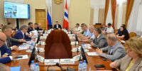 Виталий Хоценко обсудил ход ремонтных работ студенческих общежитий с руководителями вузов и министерств - ИА Омскрегион