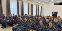 Курсантам в Пскове рассказали о формировании гражданской позиции молодежи перед Днем России - Pln-Pskov.Ru