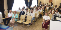 Ирина Солнцева и Владимир Лещенко приняли участие в «Разговоре на равных» со студентами медицинского университета - Законодательное Собрание