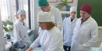 Профессионализм начинается с практики: будущие операторы по искусственному осеменению осваивают 4-й разряд в ЮУрГАУ - ЮУрГАУ