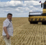 Юрий Мироненко поздравил оренбургских аграриев с Днём российского фермера - Министерство региональной и информационной политики