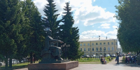 В Костроме снесут легендарный павильон у памятника Долгорукому - Интернет-телевидение Логос