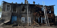В Астрахани сгорел нежилой двухэтажный дом - Bloknot-Astrakhan.Ru