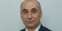 Поздравление врио ректора А.Г. Мнацаканяна с Днем России - КГТУ
