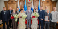 В преддверии Дня России Леонид Пасечник поблагодарил жителей ЛНР за вклад в развитие региона и страны - Глава ЛНР