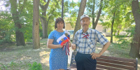 Уличная патриотическая акция: «День России- праздник всей страны» - Острогожская ЦБ